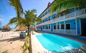 El Faro Beach Front by ÓOL Hotels